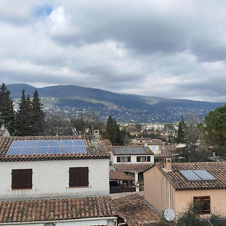 Auberge Les Aromes Γκρας Εξωτερικό φωτογραφία