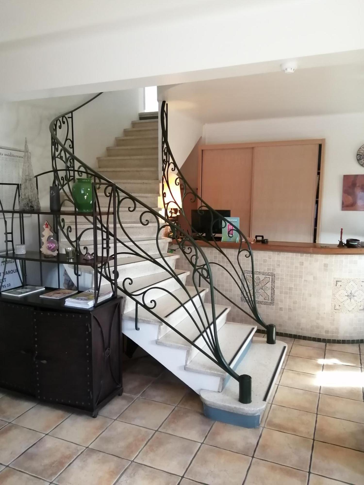 Auberge Les Aromes Γκρας Εξωτερικό φωτογραφία