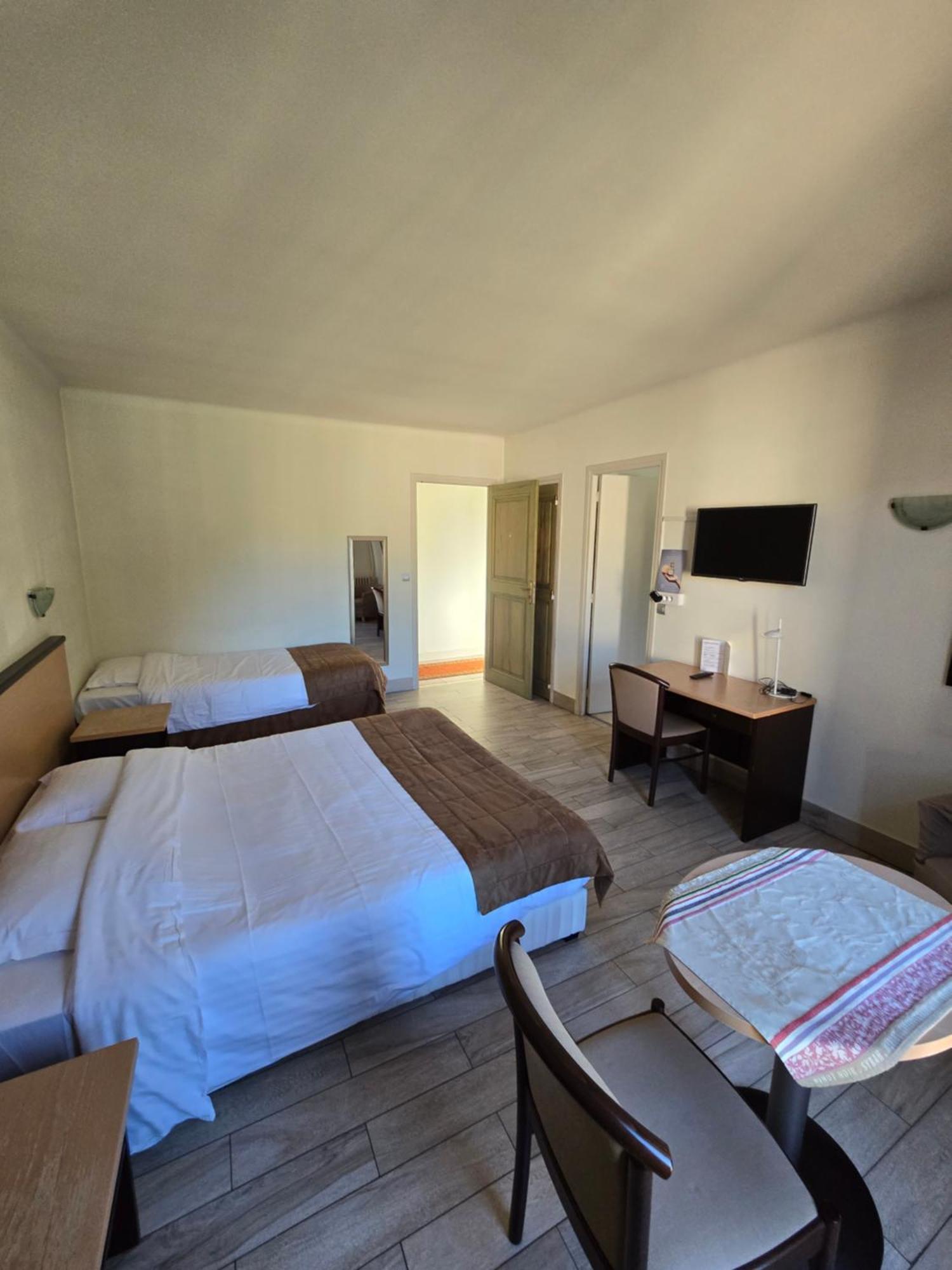 Auberge Les Aromes Γκρας Εξωτερικό φωτογραφία