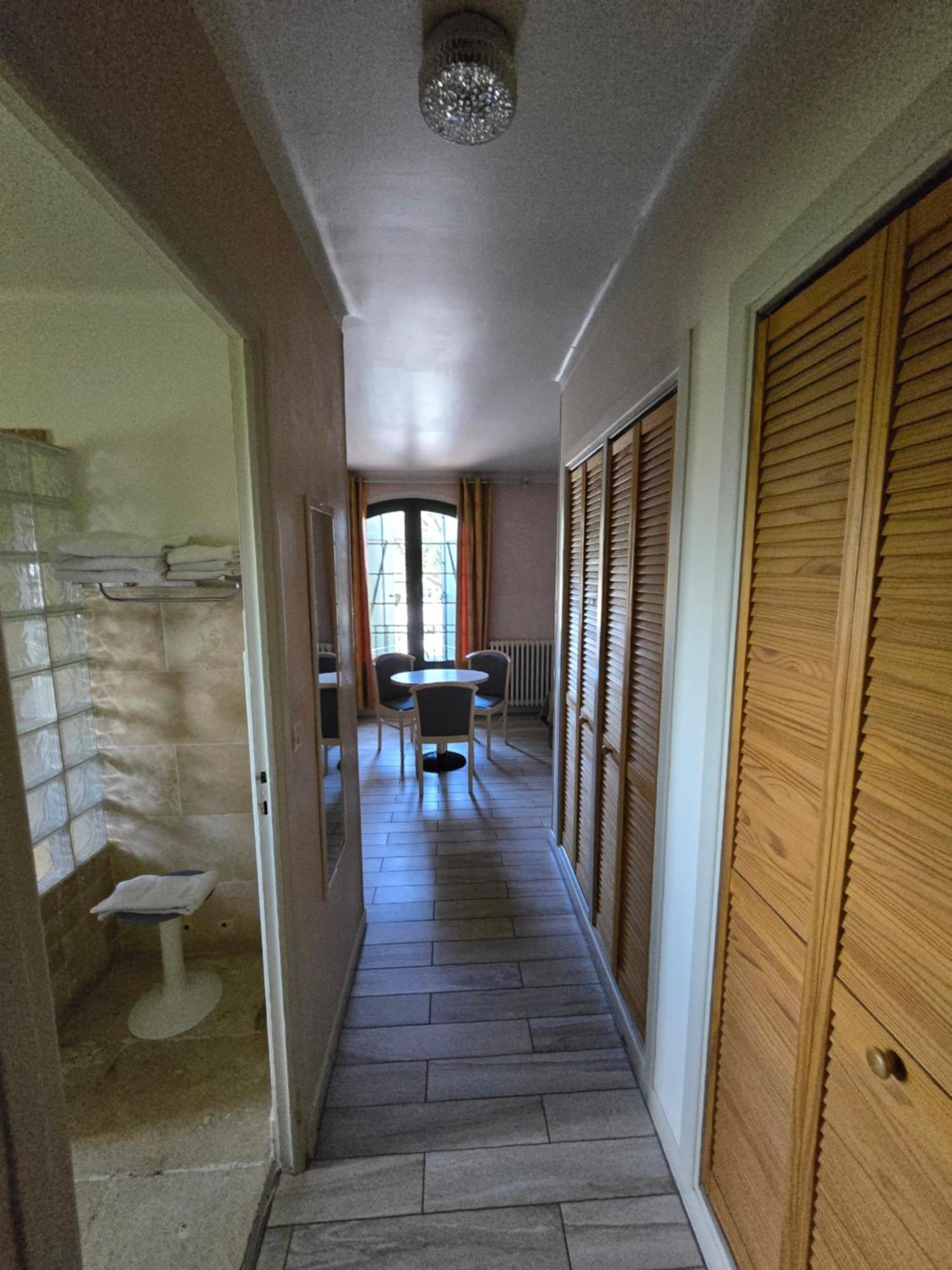 Auberge Les Aromes Γκρας Εξωτερικό φωτογραφία