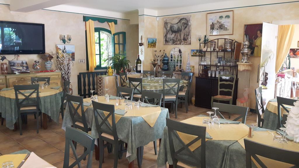 Auberge Les Aromes Γκρας Εξωτερικό φωτογραφία